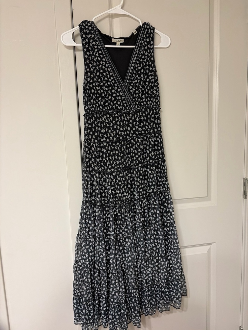 Sleeveless Black Floral Maxi Dress